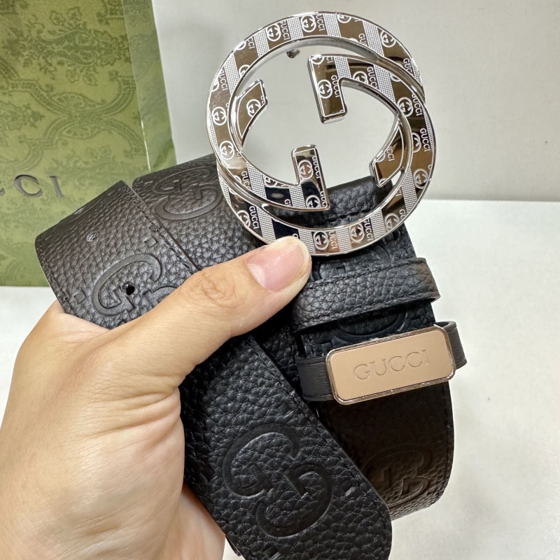 G*u*i belts